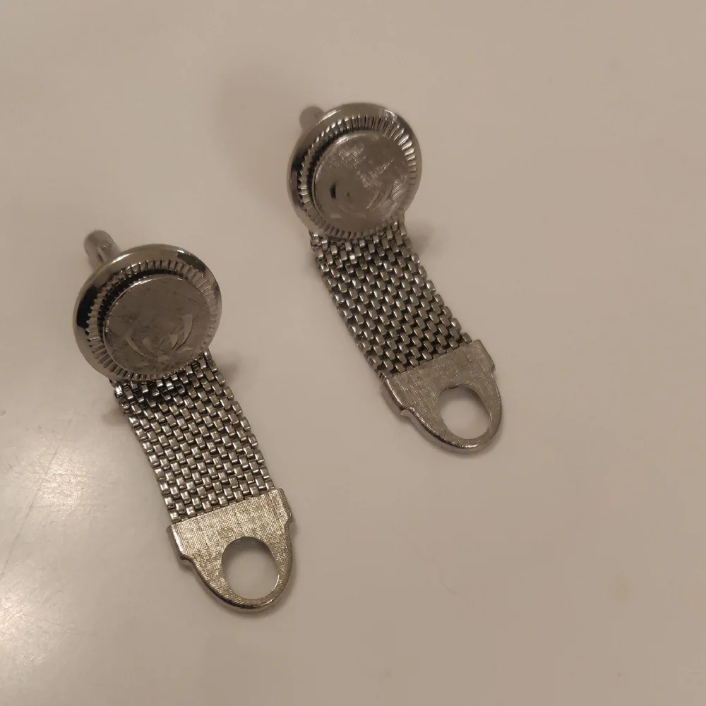 Vintage Silver-Tone Basket Weave Mesh Wrap Cufflinks